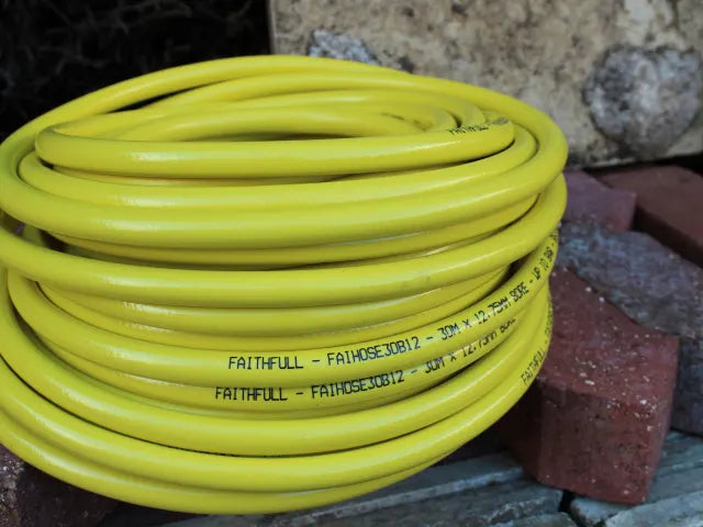 Heavy-Duty Reinforced Builder's Hose 30m 12.5mm (1/2in) Diameter